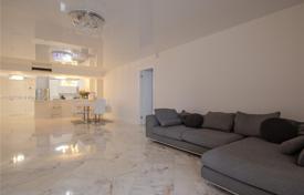 2-zimmer appartements in eigentumswohnungen 147 m² in Hallandale Beach, Vereinigte Staaten. $505 000