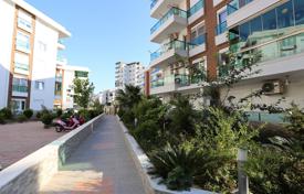 Wohnung mit 2 Schlafzimmern in Meeresnähe in Antalya Konyaalti. $146 000