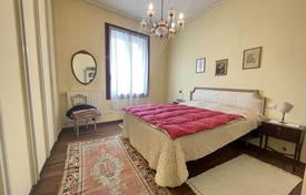 2-zimmer wohnung 110 m² in Florenz, Italien. 1 950 000 €