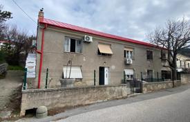 6-zimmer haus in der stadt 200 m² in Primorje-Gorski Kotar County, Kroatien. 234 000 €