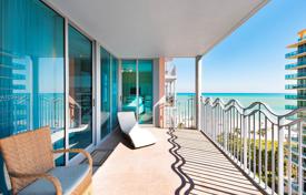 Wohnung – Ocean Drive, Miami Beach, Florida,  Vereinigte Staaten. 1 880 000 €