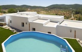Villa – Ibiza, Balearen, Spanien. 3 400 €  pro Woche