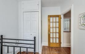 7-zimmer stadthaus in Old Toronto, Kanada. C$1 548 000