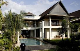 Villa – Phuket, Thailand. $3 200  pro Woche