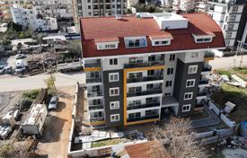 Stilvolle Wohnungen nahe des Strandes und Annehmlichkeiten in Alanya. $249 000