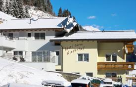 Einfamilienhaus – Landeck, Tirol, Österreich. 2 950 €  pro Woche
