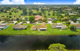 Haus in der Stadt – Boynton Beach, Florida, Vereinigte Staaten. $625 000