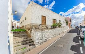 6-zimmer haus in der stadt 404 m² in Guia de Isora, Spanien. 299 000 €