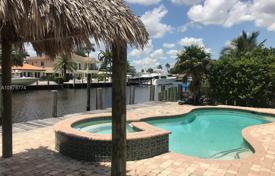 Villa – Fort Lauderdale, Florida, Vereinigte Staaten. 1 568 000 €