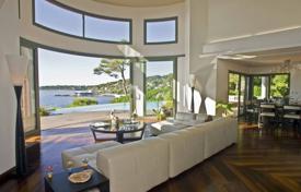 5-zimmer villa 380 m² in Antibes, Frankreich. 14 000 €  pro Woche