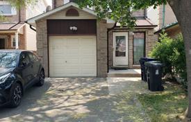 11-zimmer haus in der stadt in Etobicoke, Kanada. C$1 428 000