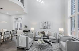 12-zimmer haus in der stadt in Scarborough, Kanada. C$2 574 000