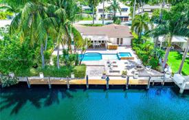 Haus in der Stadt – Fort Lauderdale, Florida, Vereinigte Staaten. $3 300 000