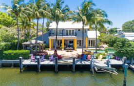 Villa – Fort Lauderdale, Florida, Vereinigte Staaten. 1 677 000 €