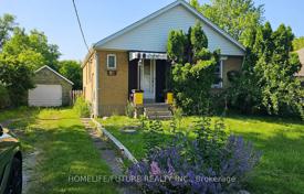 6-zimmer haus in der stadt in Scarborough, Kanada. C$1 297 000
