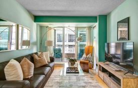 Wohnung – Lake Shore Boulevard West, Etobicoke, Toronto,  Ontario,   Kanada. C$1 012 000