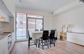 2-zimmer wohnung in Dundas Street East, Kanada. C$946 000