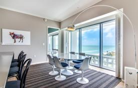 Wohnung – Miami Beach, Florida, Vereinigte Staaten. 4 600 €  pro Woche