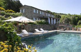 Villa – Montalcino, Toskana, Italien. 2 500 000 €