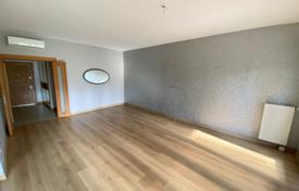 3-zimmer wohnung 156 m² in Esenyurt, Türkei. $200 000