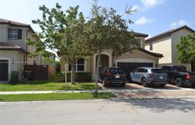 Haus in der Stadt – Homestead, Florida, Vereinigte Staaten. $595 000