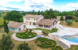 Villa – Marche, Italien. 1 850 000 €