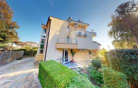 5-zimmer haus in der stadt 415 m² in Sonnenstrand, Bulgarien. 895 000 €