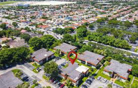 Eigentumswohnung – West End, Miami, Florida,  Vereinigte Staaten. $350 000