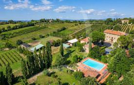 10-zimmer wohnung 1200 m² in Tuoro Sul Trasimeno, Italien. 2 200 000 €