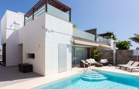 Villa – Santa Cruz de Tenerife, Kanarische Inseln (Kanaren), Spanien. 3 100 €  pro Woche