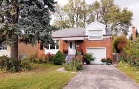 4-zimmer haus in der stadt in North York, Kanada. C$1 142 000