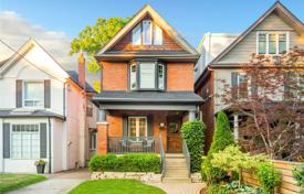 5-zimmer haus in der stadt in Old Toronto, Kanada. C$2 210 000