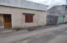 Haus in der Stadt – Svetvinčenat, Istria County, Kroatien. 227 000 €