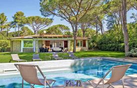 Villa – Roccamare, Toskana, Italien. Price on request