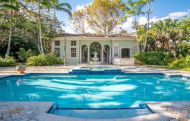 Villa – Pinecrest, Florida, Vereinigte Staaten. 3 666 000 €