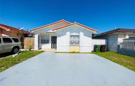 3-zimmer haus in der stadt 150 m² in Hialeah, Vereinigte Staaten. $550 000