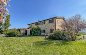 Villa – Amandola, Marche, Italien. 1 300 000 €