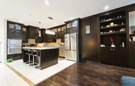 10-zimmer haus in der stadt in Scarborough, Kanada. C$1 462 000