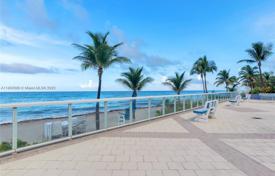 2-zimmer appartements in eigentumswohnungen 116 m² in Hallandale Beach, Vereinigte Staaten. $458 000