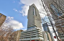 2-zimmer wohnung in Roehampton Avenue, Kanada. C$721 000