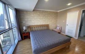 2-zimmer appartements in eigentumswohnungen in Khlong Toei, Thailand. $257 000