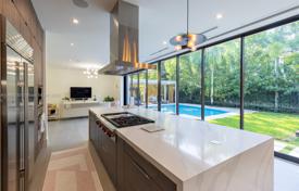 Haus in der Stadt – South Miami, Florida, Vereinigte Staaten. $4 500 000