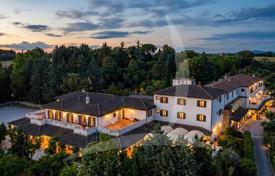 40-zimmer villa 2330 m² in Perugia, Italien. 1 500 000 €