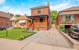 5-zimmer haus in der stadt in York, Kanada. C$1 127 000