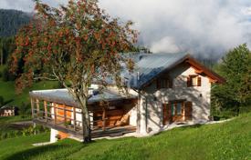 6-zimmer villa 300 m² in Trento, Italien. Price on request