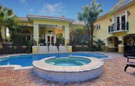 Villa – Coral Gables, Florida, Vereinigte Staaten. 2 200 000 €