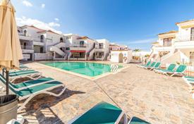 2-zimmer wohnung 66 m² in Los Cristianos, Spanien. 300 000 €