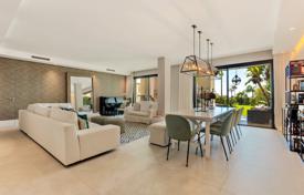 10-zimmer wohnung 270 m² in Benahavis, Spanien. 1 449 000 €