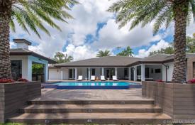 6-zimmer villa 572 m² in Coral Gables, Vereinigte Staaten. $3 191 000