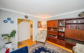 3-zimmer haus in der stadt in North York, Kanada. C$1 576 000